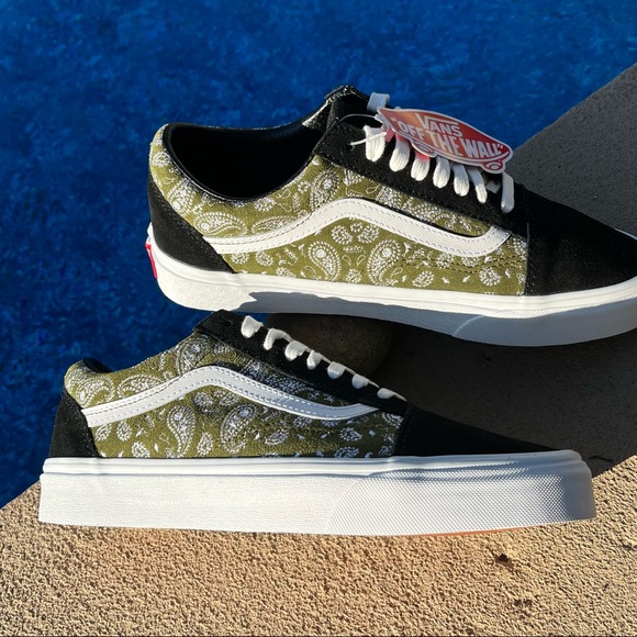 Vans Peace Paisley Old Skool Sneakers - Picture 10 of 15